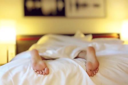 Le temps de sommeil, la dette de sommeil, la restriction de sommeil et l’insomnie chronique des 18-75 ans : résultats du Baromètre de Santé publique France 2017